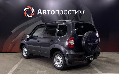 Chevrolet Niva I рестайлинг, 2019 год, 740 000 рублей, 6 фотография