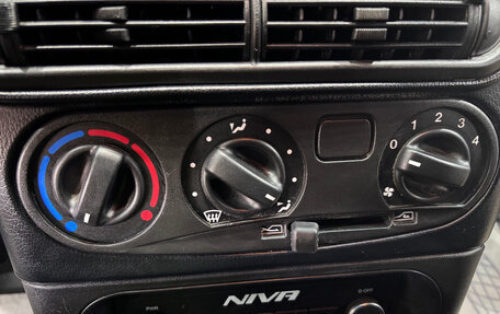 Chevrolet Niva I рестайлинг, 2019 год, 740 000 рублей, 13 фотография
