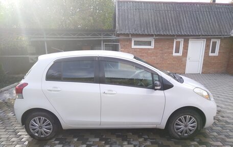 Toyota Vitz, 2009 год, 580 000 рублей, 4 фотография