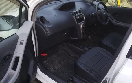 Toyota Vitz, 2009 год, 580 000 рублей, 16 фотография