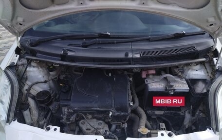 Toyota Vitz, 2009 год, 580 000 рублей, 17 фотография