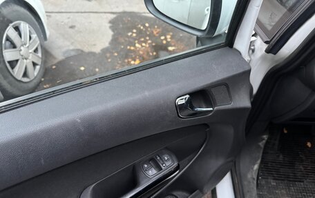 Opel Corsa D, 2008 год, 370 000 рублей, 13 фотография