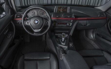 BMW 3 серия, 2013 год, 1 954 000 рублей, 6 фотография
