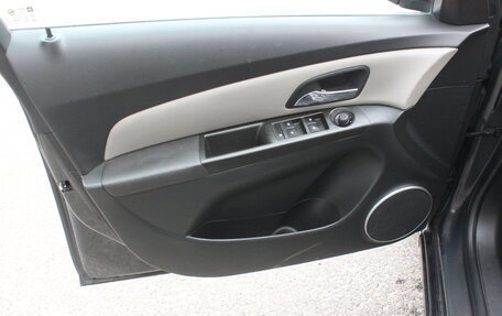 Chevrolet Cruze II, 2013 год, 647 000 рублей, 8 фотография