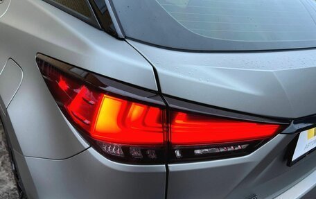 Lexus RX IV рестайлинг, 2020 год, 5 500 000 рублей, 5 фотография