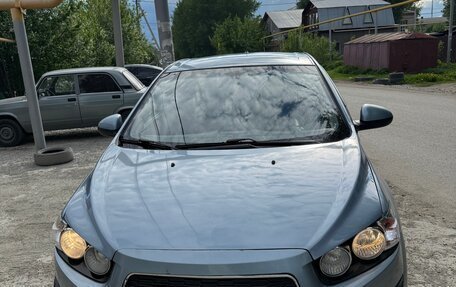 Chevrolet Aveo III, 2012 год, 600 000 рублей, 2 фотография