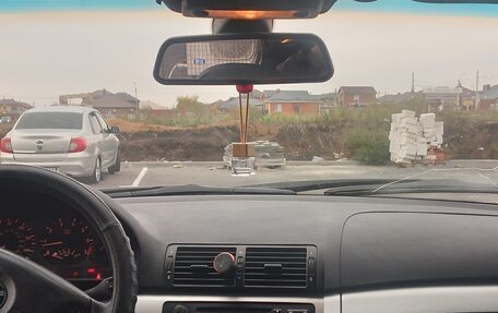 BMW 3 серия, 2004 год, 810 000 рублей, 8 фотография