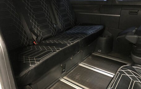 Volkswagen Multivan T5, 2007 год, 870 000 рублей, 12 фотография