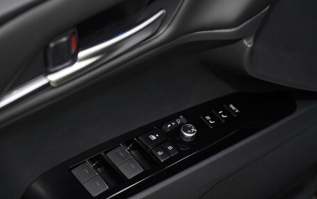 Toyota Camry, 2025 год, 4 600 000 рублей, 15 фотография