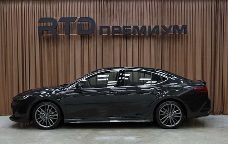 Toyota Camry, 2025 год, 4 600 000 рублей, 9 фотография