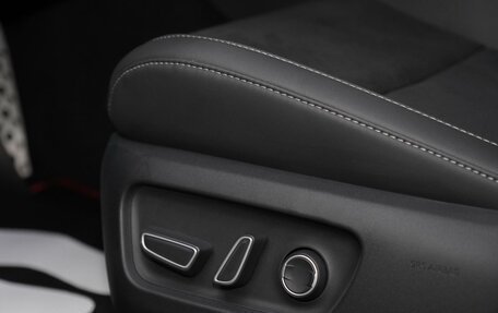 Toyota Camry, 2025 год, 4 600 000 рублей, 22 фотография