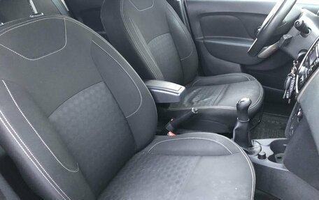 Renault Sandero II рестайлинг, 2015 год, 798 000 рублей, 10 фотография