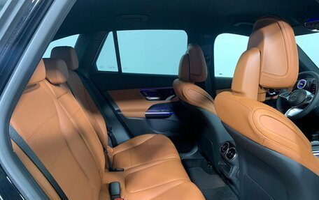 Mercedes-Benz GLC, 2024 год, 10 045 000 рублей, 21 фотография