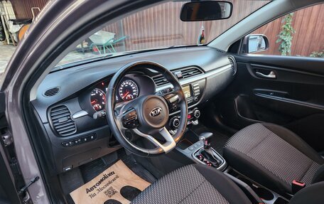 KIA Rio IV, 2018 год, 1 499 000 рублей, 11 фотография