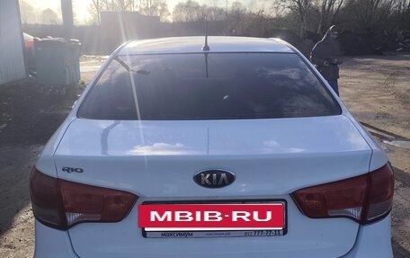 KIA Rio III рестайлинг, 2015 год, 550 000 рублей, 4 фотография
