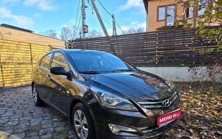 Hyundai Solaris II рестайлинг, 2016 год, 1 290 000 рублей, 1 фотография