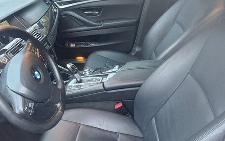 BMW 5 серия, 2013 год, 2 000 000 рублей, 3 фотография