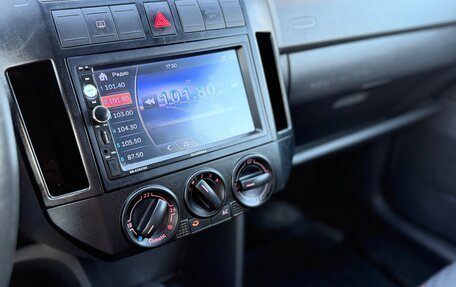 Volkswagen Polo IV рестайлинг, 2003 год, 230 000 рублей, 28 фотография