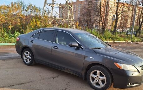 Toyota Camry, 2007 год, 775 000 рублей, 3 фотография