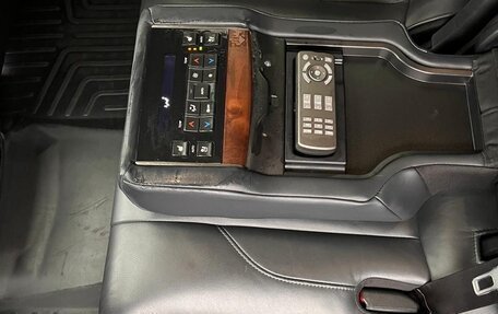 Lexus LX III, 2018 год, 9 999 999 рублей, 6 фотография