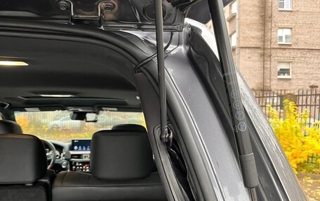 Lexus LX III, 2018 год, 9 999 999 рублей, 19 фотография