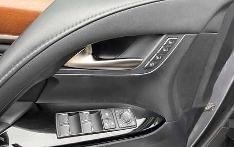Lexus LX III, 2018 год, 9 999 999 рублей, 11 фотография