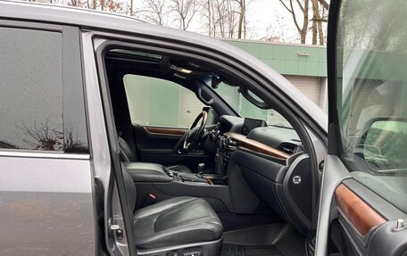 Lexus LX III, 2018 год, 9 999 999 рублей, 17 фотография