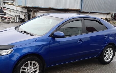 KIA Cerato III, 2010 год, 700 000 рублей, 1 фотография