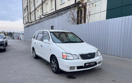 Toyota Gaia, 2000 год, 490 000 рублей, 3 фотография