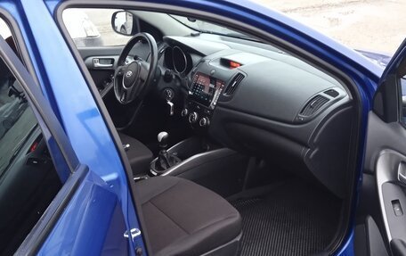 KIA Cerato III, 2010 год, 700 000 рублей, 8 фотография