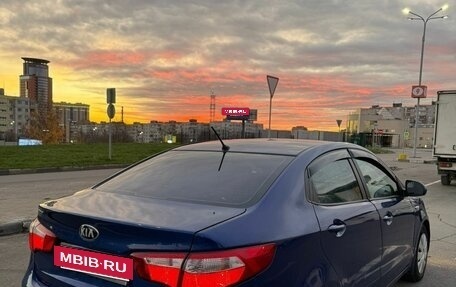 KIA Rio III рестайлинг, 2014 год, 950 000 рублей, 2 фотография