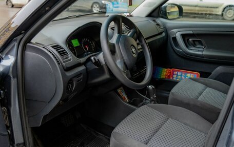 Skoda Fabia II, 2013 год, 800 000 рублей, 7 фотография