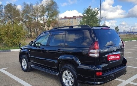 Toyota Land Cruiser Prado 120 рестайлинг, 2006 год, 2 700 000 рублей, 5 фотография