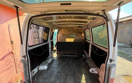 Nissan Caravan IV, 2004 год, 639 999 рублей, 10 фотография