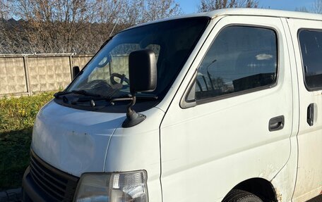 Nissan Caravan IV, 2004 год, 639 999 рублей, 4 фотография