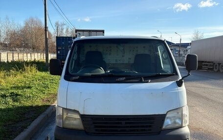 Nissan Caravan IV, 2004 год, 639 999 рублей, 3 фотография