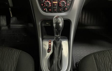 Opel Astra J, 2013 год, 810 000 рублей, 13 фотография