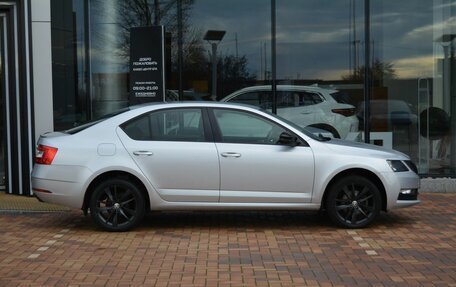 Skoda Octavia, 2018 год, 1 499 000 рублей, 4 фотография