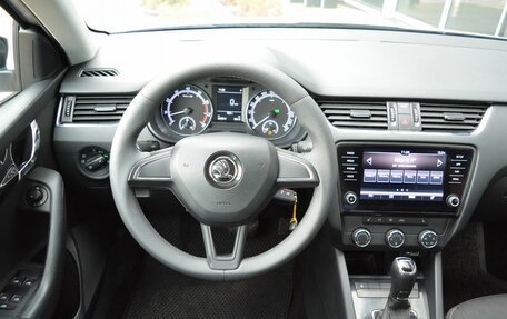 Skoda Octavia, 2018 год, 1 499 000 рублей, 19 фотография