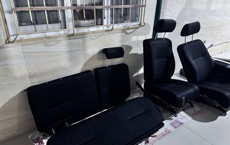 Toyota bB II рестайлинг, 2007 год, 700 000 рублей, 12 фотография