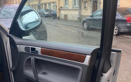 Volkswagen Touareg III, 2007 год, 850 000 рублей, 11 фотография