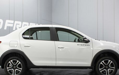 Renault Logan II, 2022 год, 1 620 000 рублей, 5 фотография