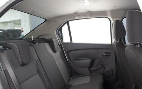 Renault Logan II, 2022 год, 1 620 000 рублей, 7 фотография