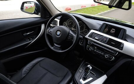 BMW 3 серия, 2016 год, 1 725 000 рублей, 8 фотография