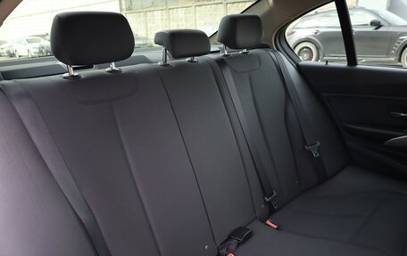 BMW 3 серия, 2016 год, 1 725 000 рублей, 19 фотография