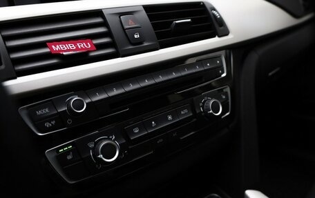 BMW 3 серия, 2016 год, 1 725 000 рублей, 14 фотография