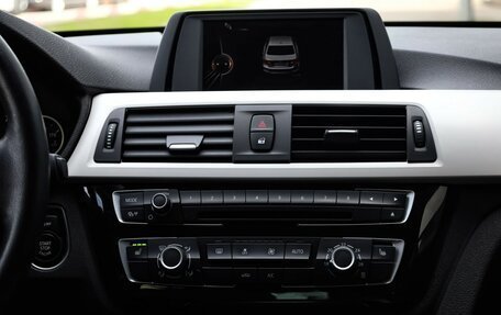 BMW 3 серия, 2016 год, 1 725 000 рублей, 15 фотография