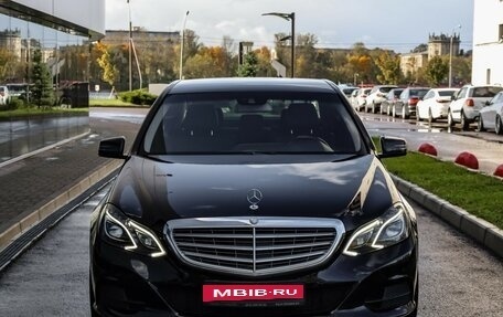 Mercedes-Benz E-Класс, 2013 год, 1 649 000 рублей, 3 фотография