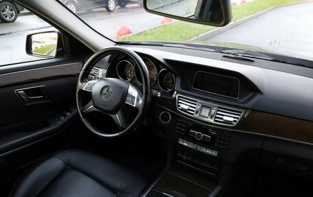 Mercedes-Benz E-Класс, 2013 год, 1 649 000 рублей, 9 фотография