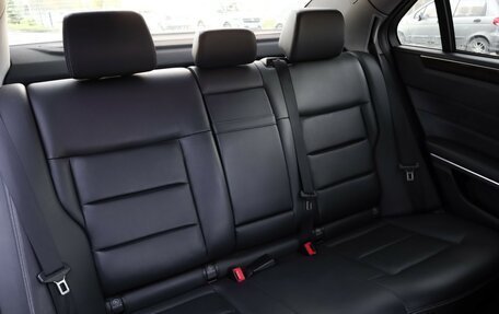 Mercedes-Benz E-Класс, 2013 год, 1 649 000 рублей, 24 фотография